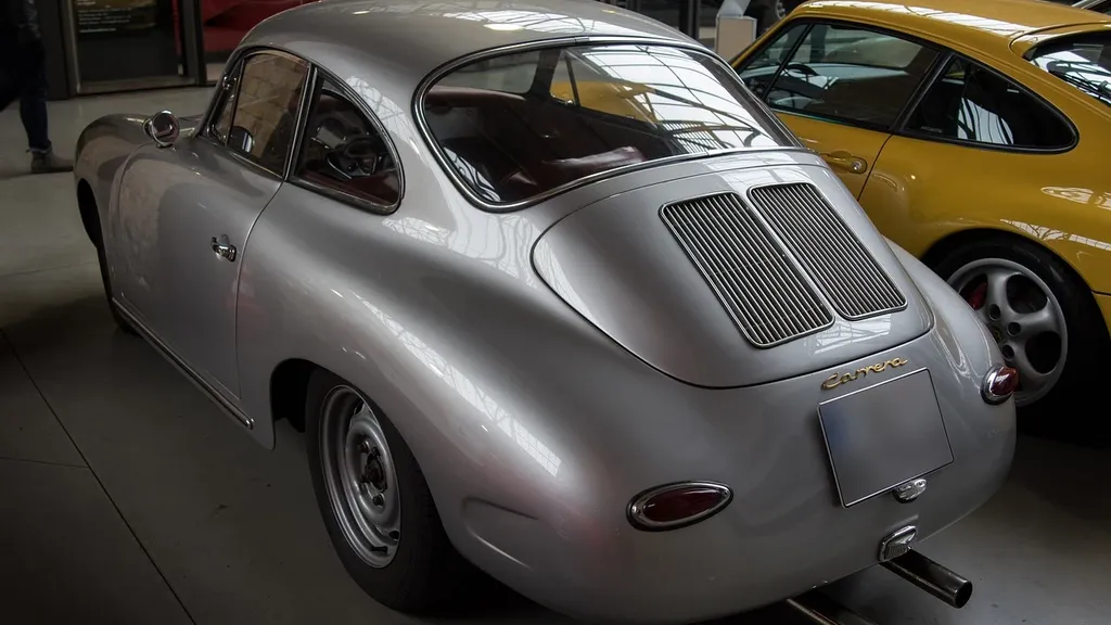 Per-Owned Porsche Dealer