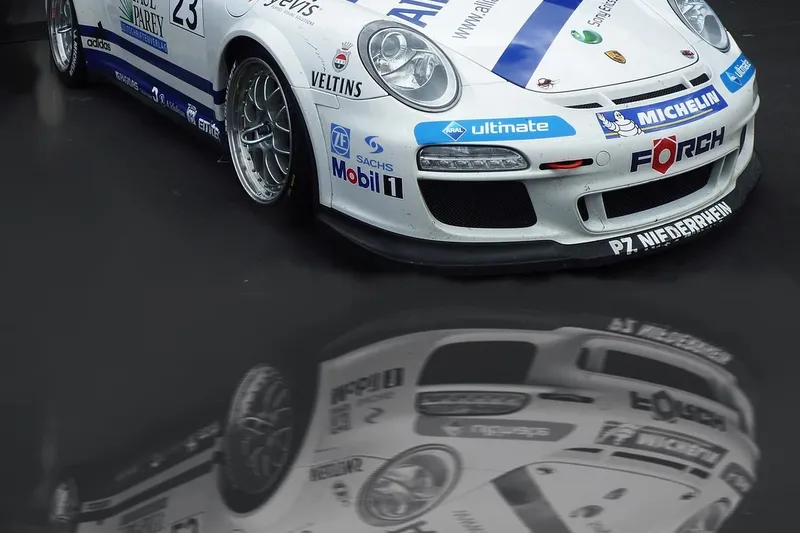 2020 Porsche Taycan Turbo Interior